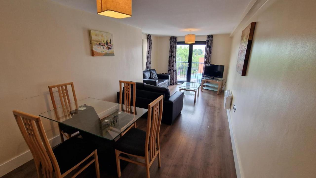 Two Bedroom Apartment, Birmingham City Centre B1 Buitenkant foto