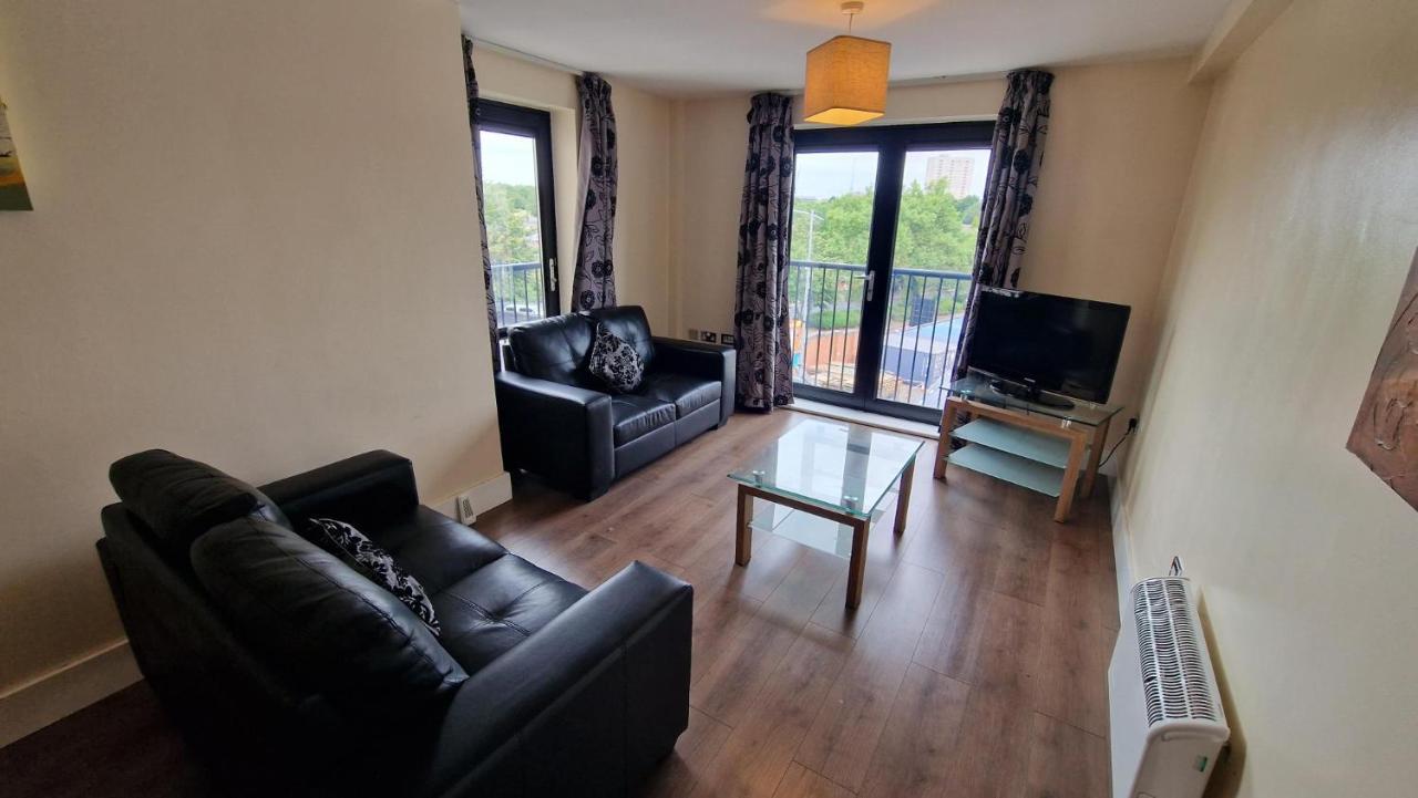 Two Bedroom Apartment, Birmingham City Centre B1 Buitenkant foto